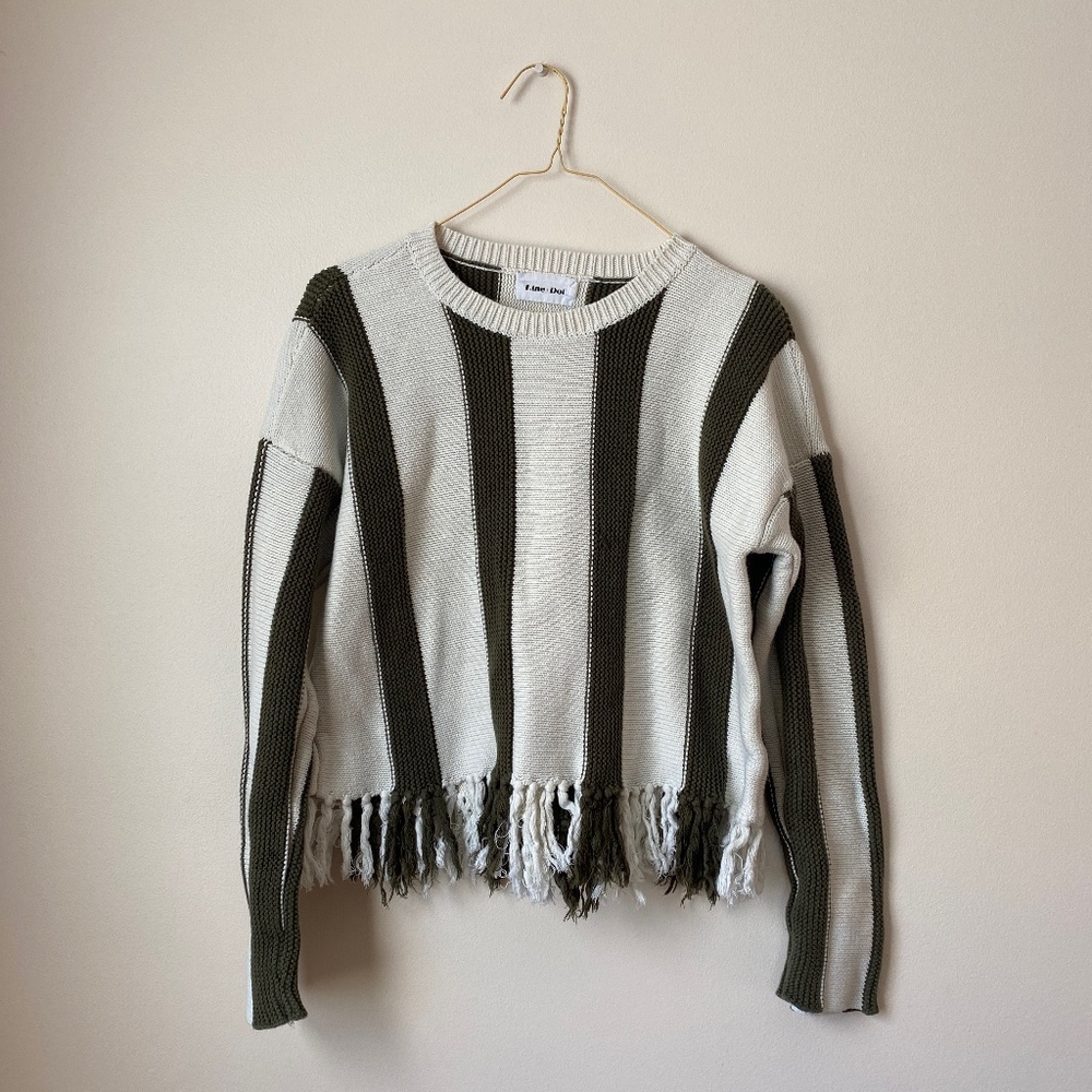 Frayed crop sweater